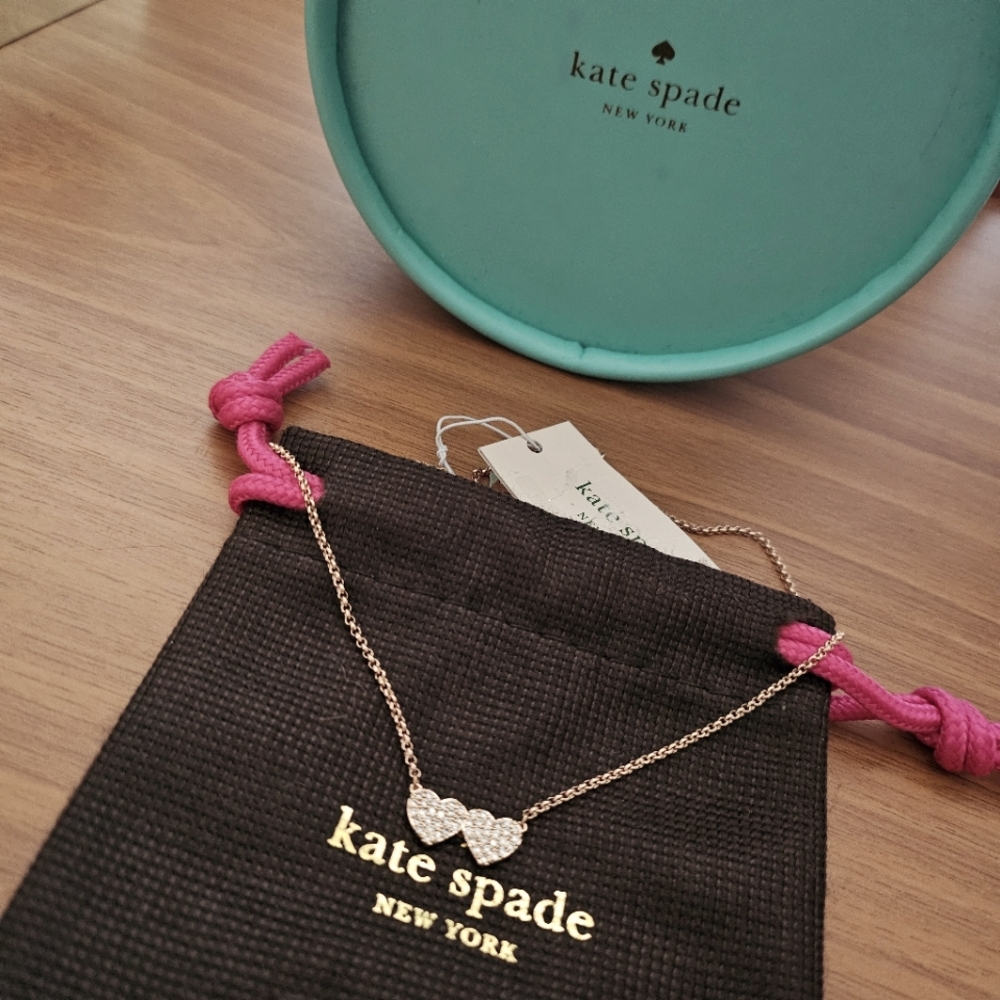 Kate Spade Necklace with dust bag and gift box